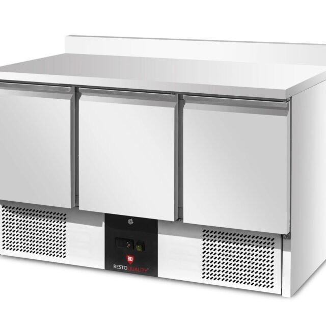 Stół chłodniczy 3-drzwiowy RQS903 S/S TOP, z rantem, 368 l, agregat dolny, 1367x700x960 mm