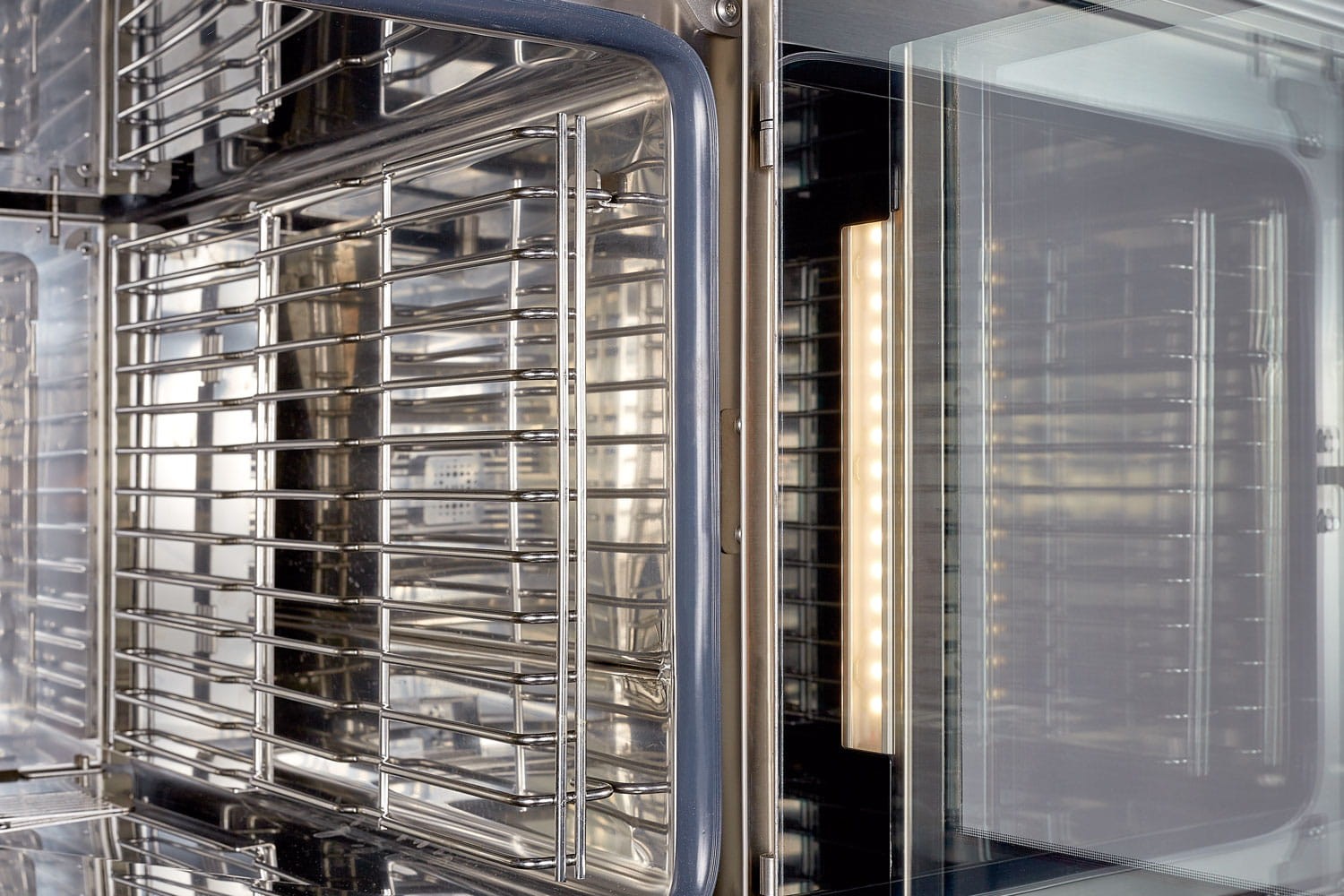 Piec konwekcyjno-parowy elektryczny, automatyczny system myjący, 10xGN1/1, 18,6 kW, 400 V, Mychef COOK MASTER 101E TSC, System TSC - najwyższa stabilność temperatury - obrazek 2