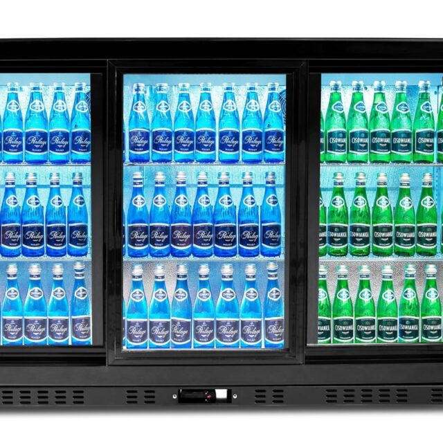 Barowa szafa chłodnicza, chłodziarka podblatowa RQ-330SC, 318l, drzwi przesuwne, 3-drzwiowa, 1350x520x845 mm